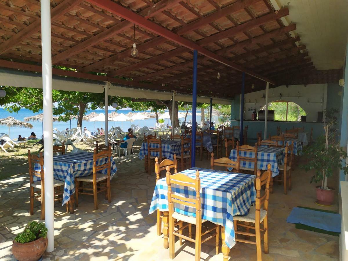 Makinia Beach Nafpaktos Esterno foto